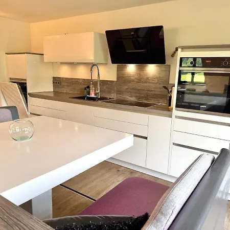 Grosszuegiges Allgaeu Loft - Maisonette Style Apartament
